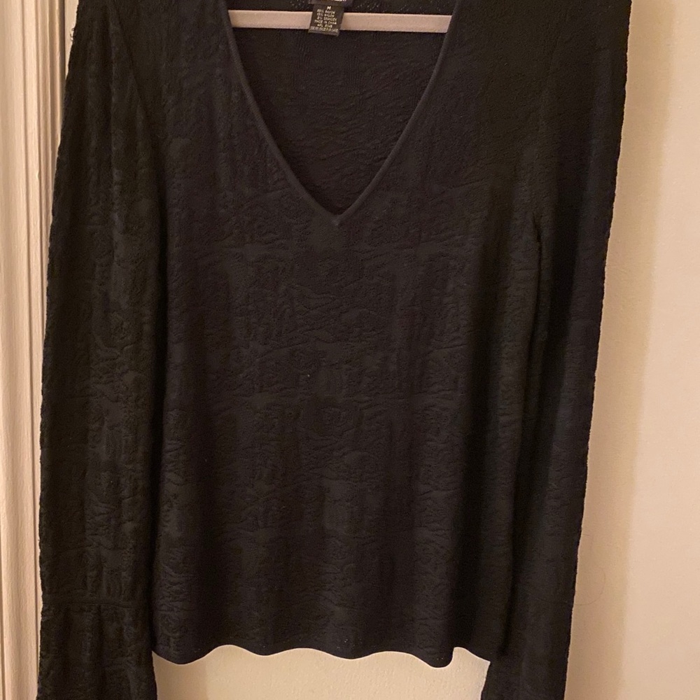 Long sleeve black top